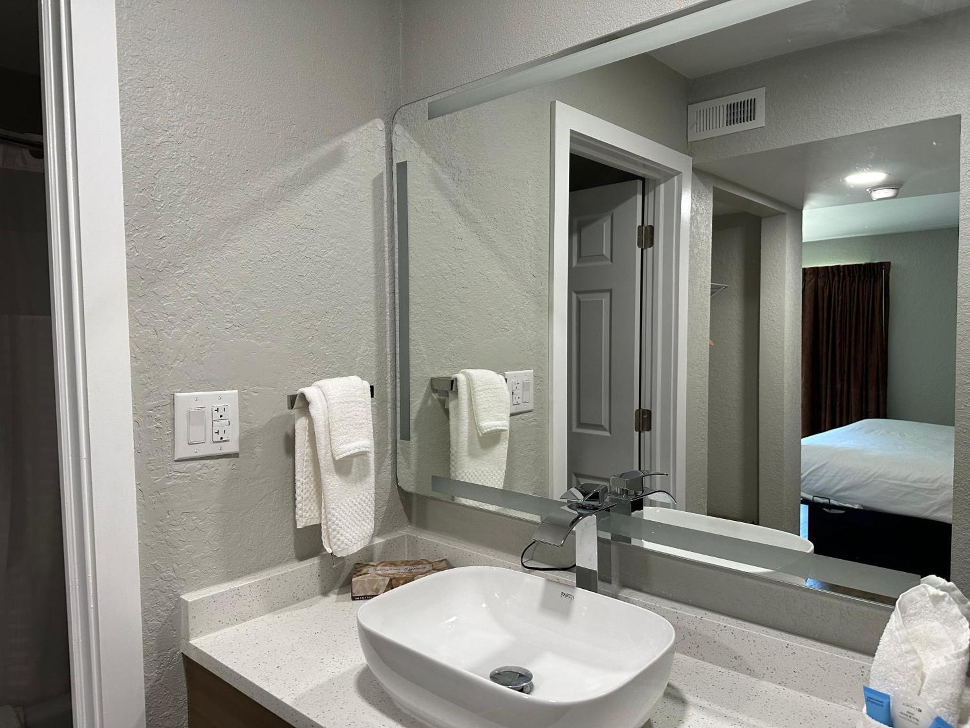 Mainstay Suites Springfield South - Battlefield Rd Eksteriør billede
